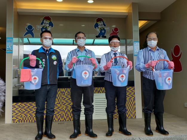 10c74933-10f4-4e35-ac3b-013b4719f40e